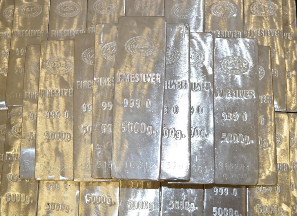 Silver price has surged and here’s a few reasons why silver, bars, 5000 grams, real value, crisis preparedness, crisis, silver bars, precious, metal, precious metal, shine, pension, economic crisis, fine silver, silver, silver bars, silver bars, silver bars, silver bars, silver bars